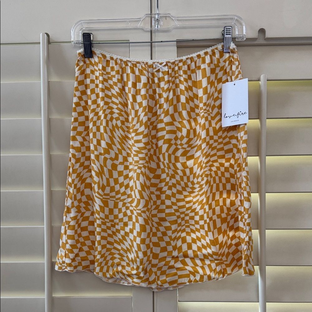 Love, Fire Women's Yellow and White Optical Illusion Skirt - Picture 1 of 3